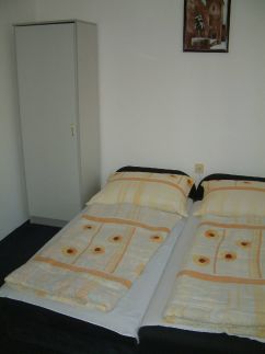 Bluebird Apartman11