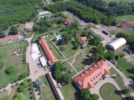 Sarlóspuszta Club Hotel – Tatárszentgyörgy fotó 19