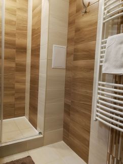 Adél Apartman13