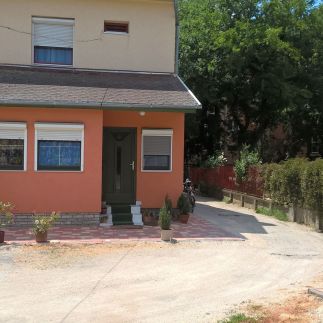 Anna Apartman7