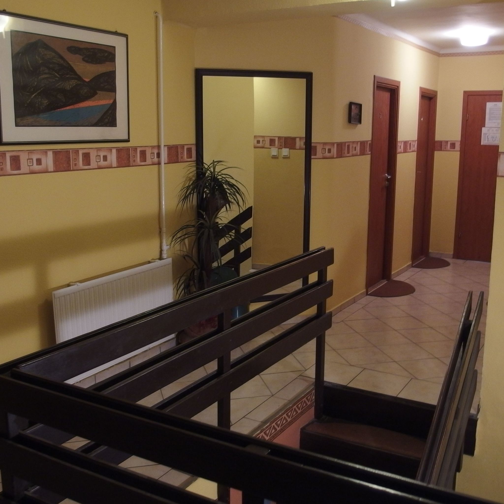 Romantik Panzió – Tatabánya