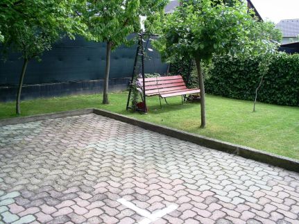 House Black30
