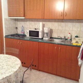 Elena Apartman4