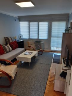 András Apartman8