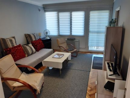 András Apartman