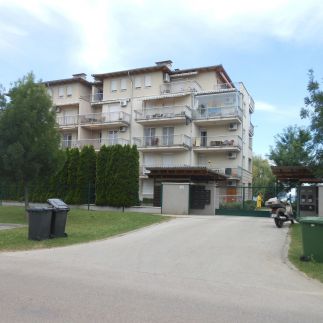 Beszédes74 Vízpart Apartman