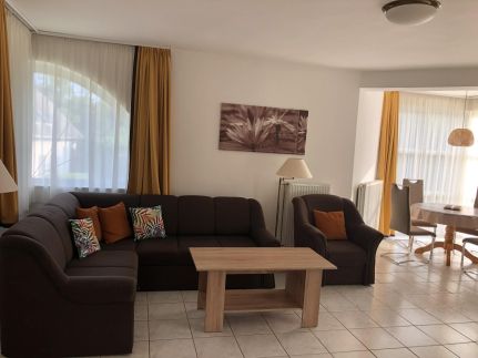 Greenhouse Apartman13