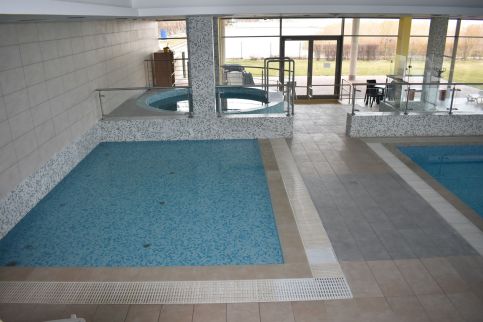 Gréta Wellness Apartmanok8