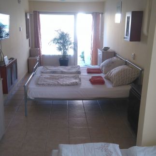 Center Point Apartman5