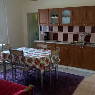 Ildi Apartman4