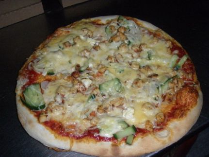 Karaván Pizza Eger1