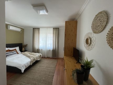 Gólyafészek Apartman és Vendégház48