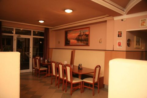 Laguna Étterem és Pizzéria Szentendre7