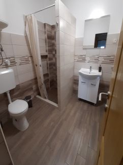 Aqua-Hanna Apartman7