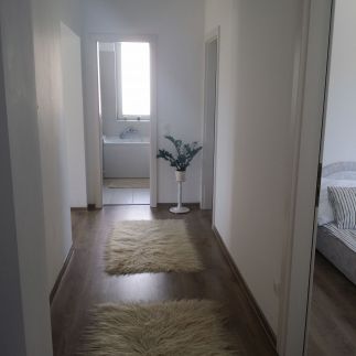 Szélső Apartman33