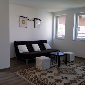 Szélső Apartman38