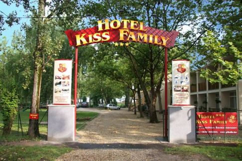 Hotel Kiss Family