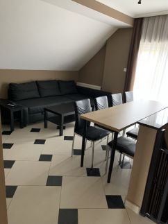 Dorina Apartmanok68