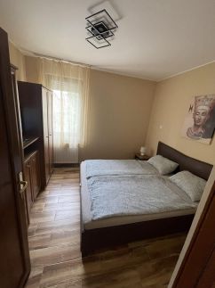 Ildikó Wellness Apartman5