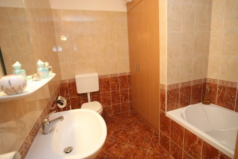 Adél Apartman4