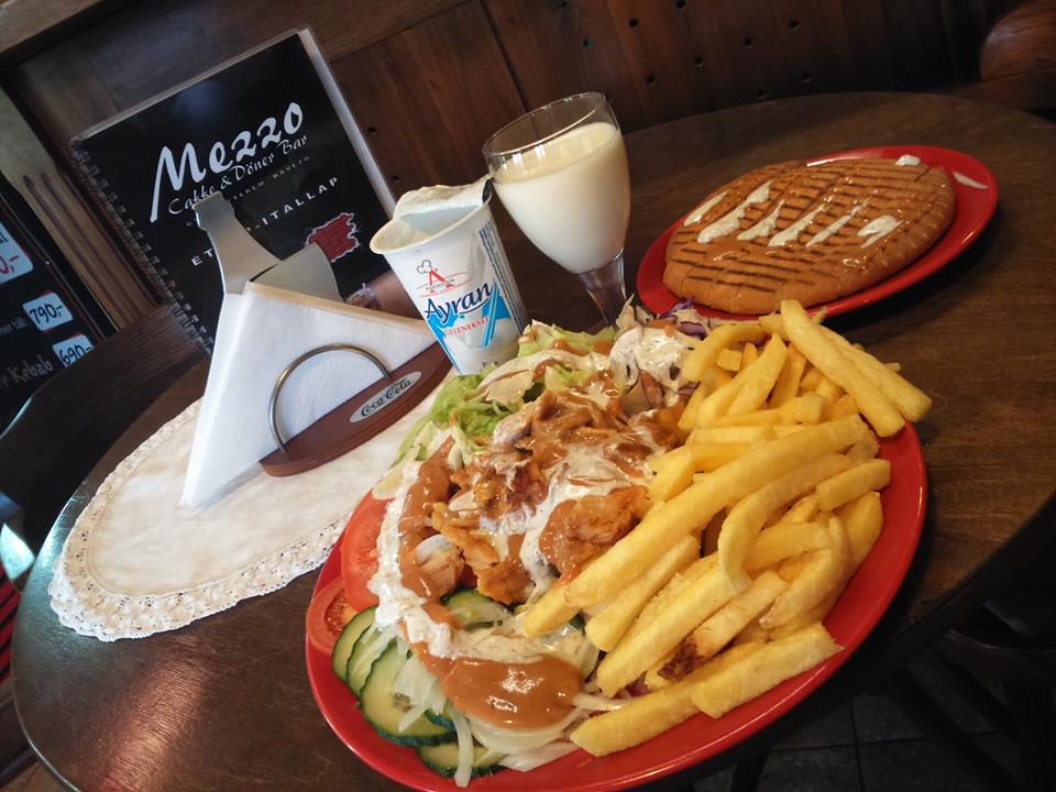 Mezzo Caffe Döner Bar Baja – Baja fotó 6