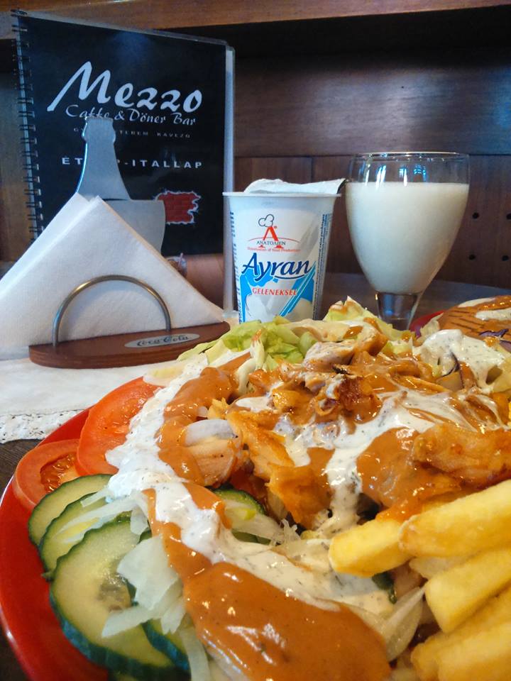 Mezzo Caffe Döner Bar Baja – Baja fotó 7