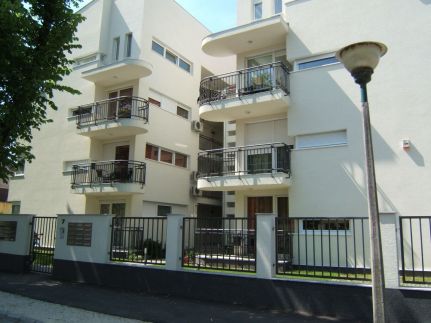 Júlia Luxus Apartman5