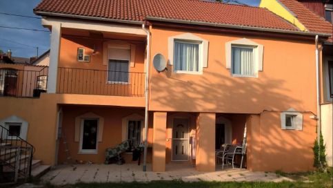 Almagyar Apartman3