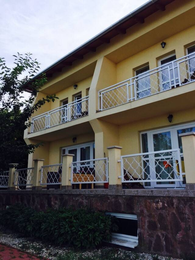 Duplex Apartman – Balatonalmádi