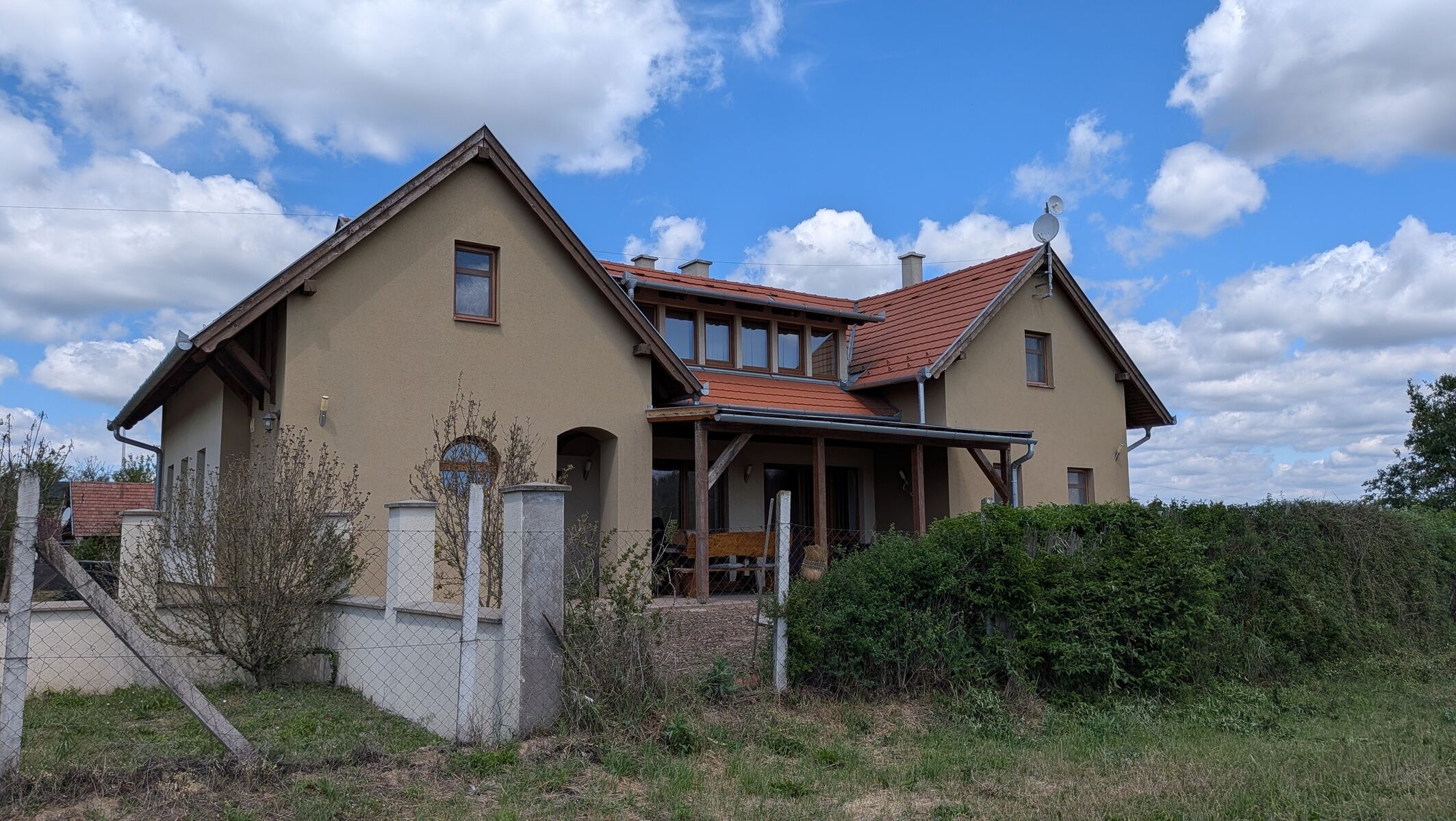 Alföldi Borok Háza – Kunfehértó fotó 1