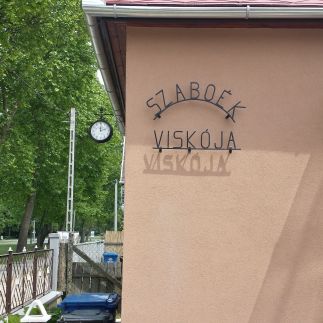 Szabóék Viskója17