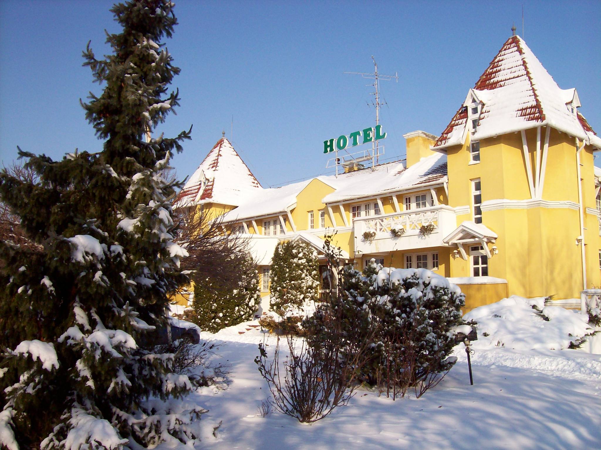 Aeroport Hotel – Ságvár fotó 2