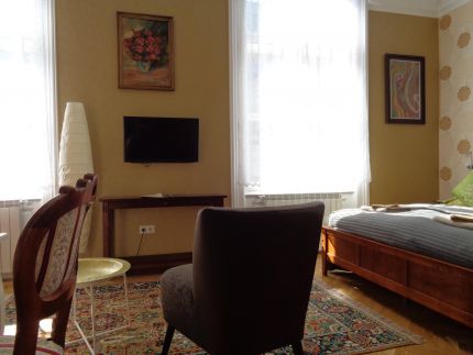 Budapest Guest Rooms Suites with Kitchenette8