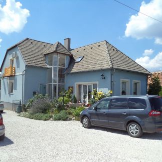 Hullay Apartmanház