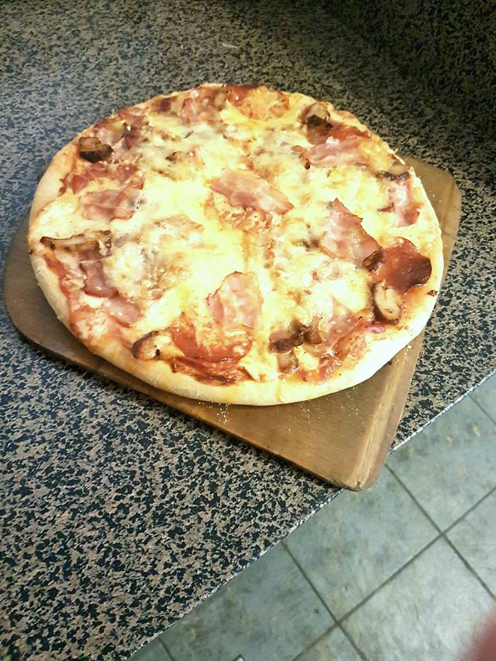 Pizza S.O.S. Pizzéria és Étterem – Diósd fotó 9