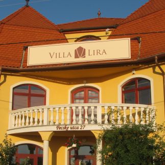 Villa Lira