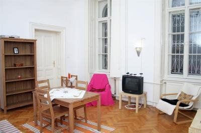 Alkotmany street Apartment12