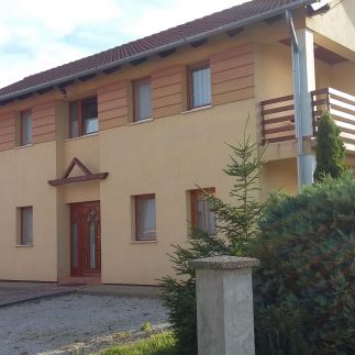 Kánnár Apartmanház