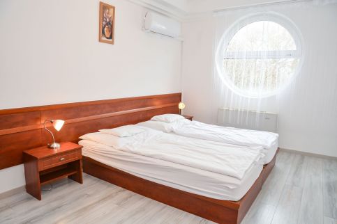 Héli Apartman E26