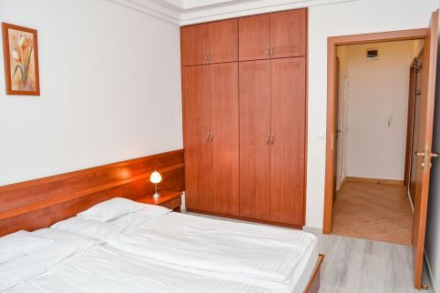 Héli Apartman E28