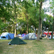 Tisza-tavi Kemping
