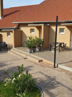 Római Apartmanház28