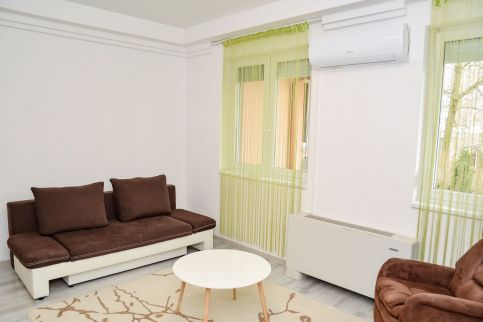 Héli Apartman D23