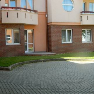 Héli Apartman D66