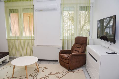 Héli Apartman D16