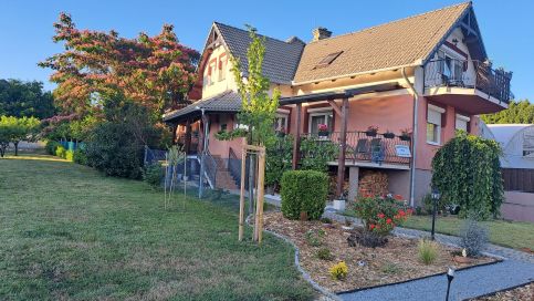 Éva Apartmanház5