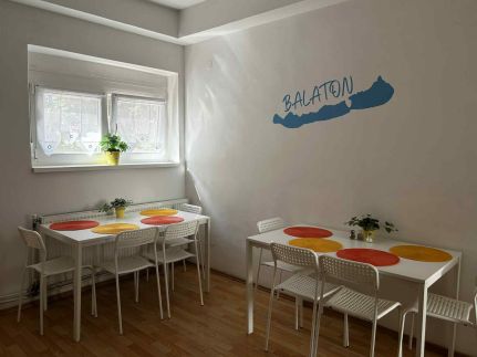 Lokomotiv Hostel2