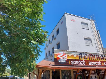 Lokomotiv Hostel50