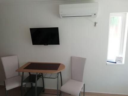 Zseli Apartmanház3