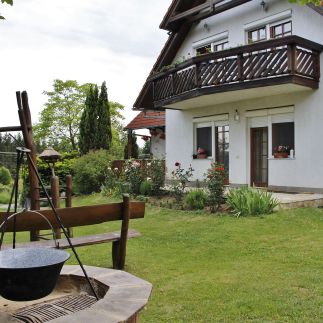 Sziklakert Vendégház10